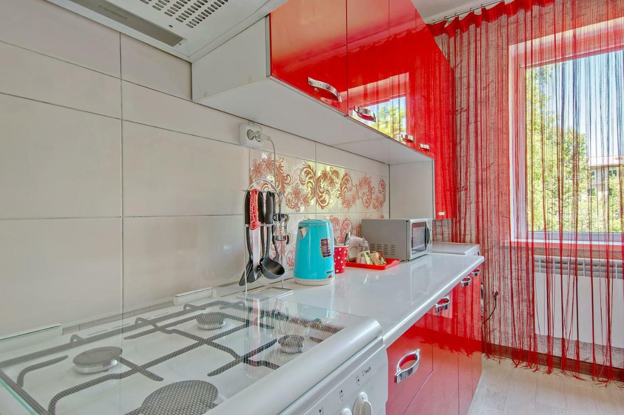 Cozy Apartment On Rozybakiev 145. Atakent Almaty Exteriér fotografie